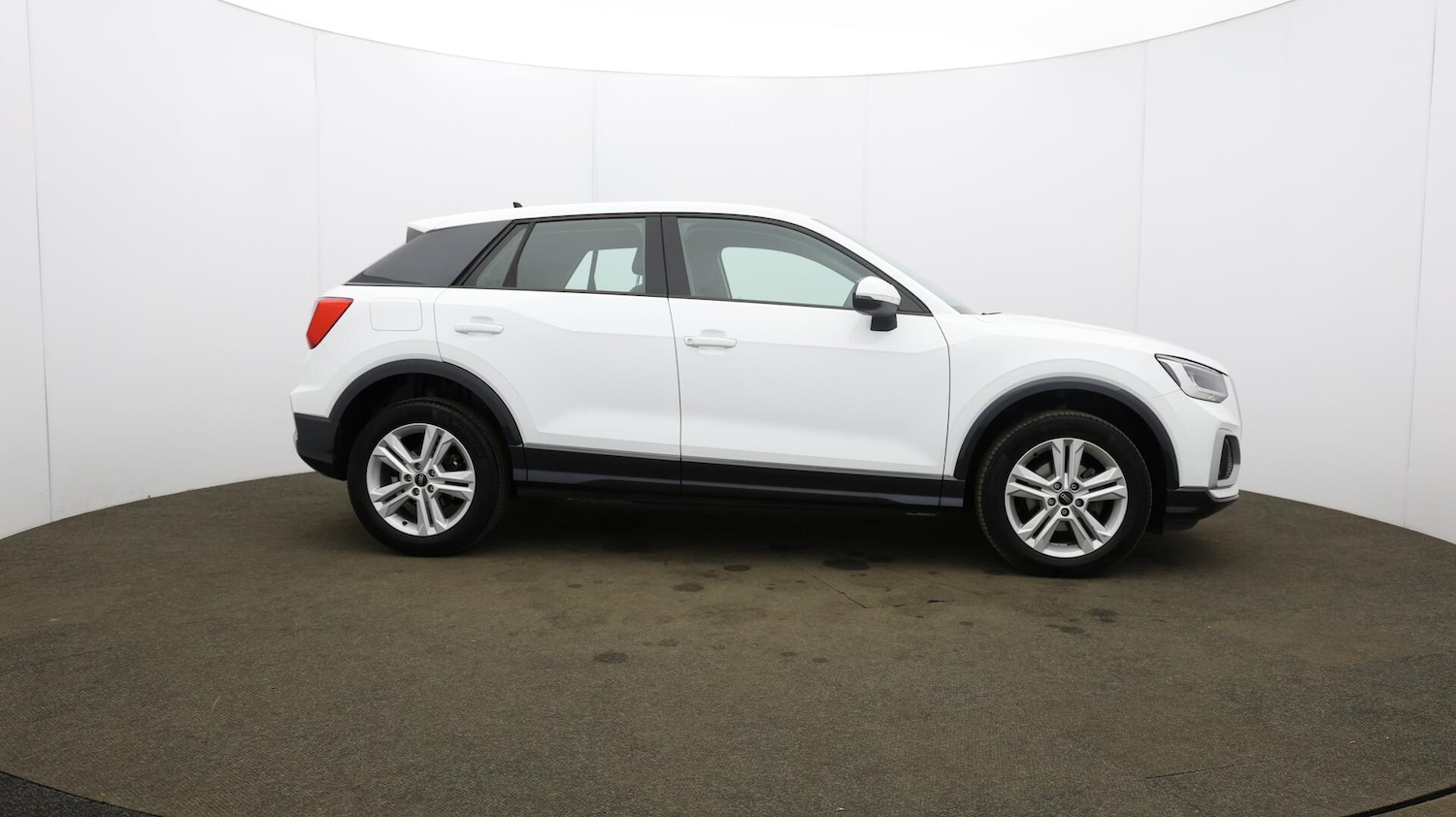 Used Audi Q2 2023 for sale - 76620250: Photo 54