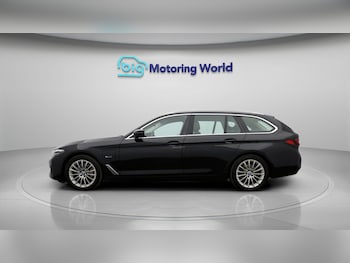 Used BMW 5 Series 2022 for sale - 78982749: Photo