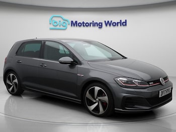 Volkswagen - Golf