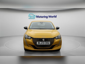 Used Peugeot E-208 2023 for sale - 77069179: Photo