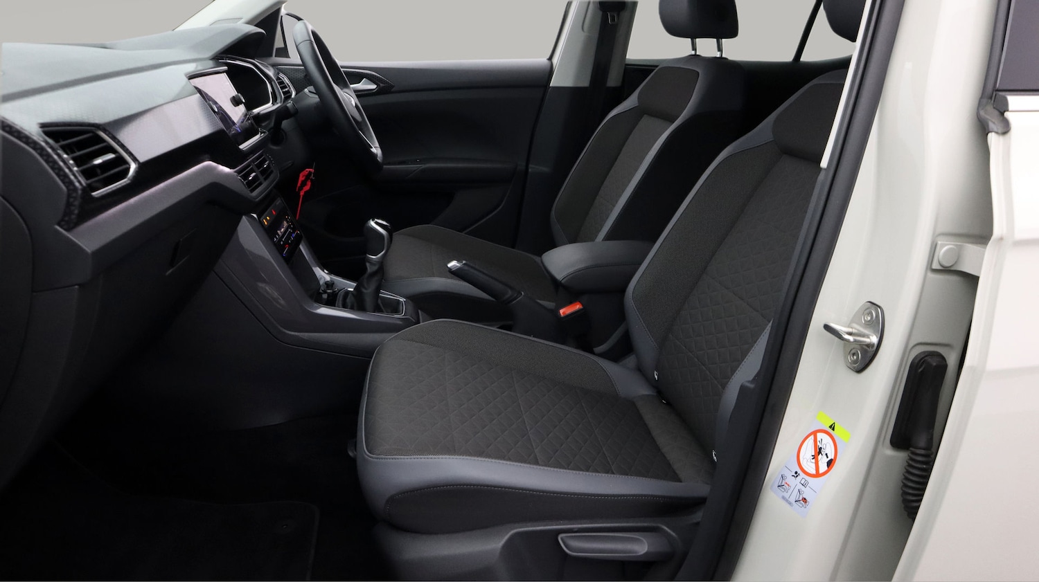 Used Volkswagen T-Cross 2023 for sale - 77303996: Photo 14