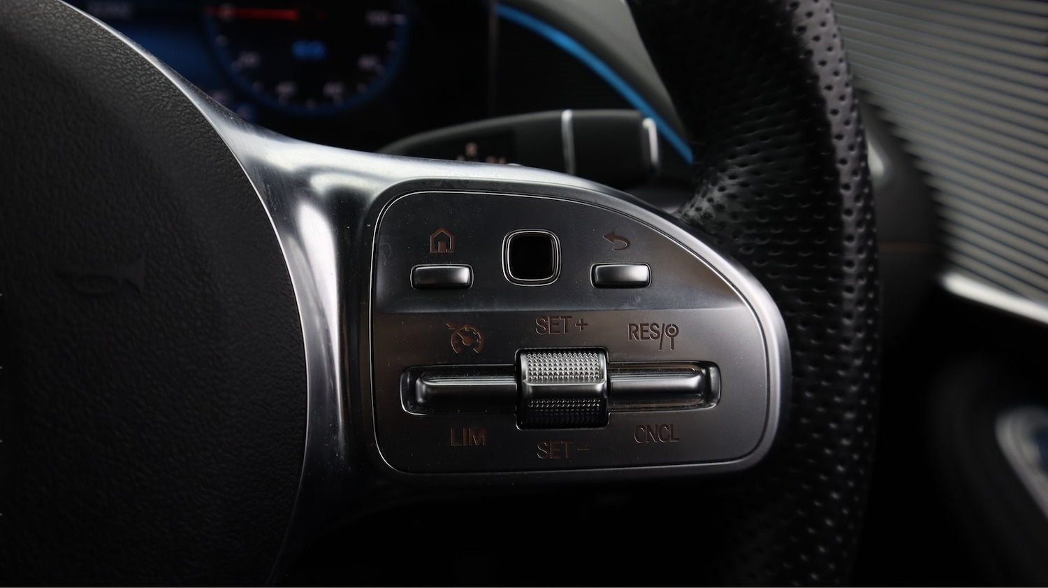 Used Mercedes-Benz EQC 2021 for sale - 77682207: Photo 25