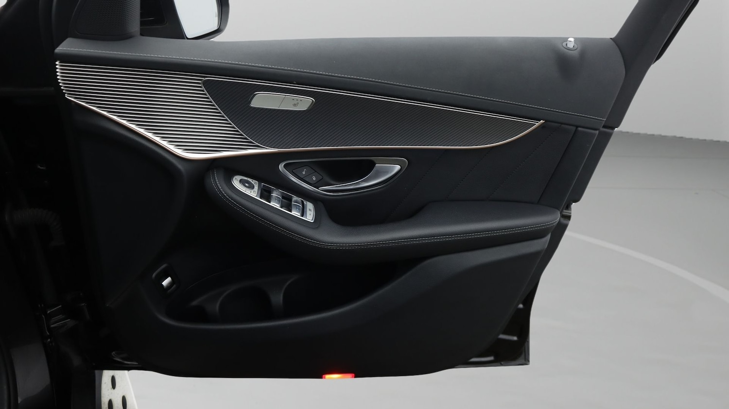 Used Mercedes-Benz EQC 2020 for sale - 77357526: Photo 15