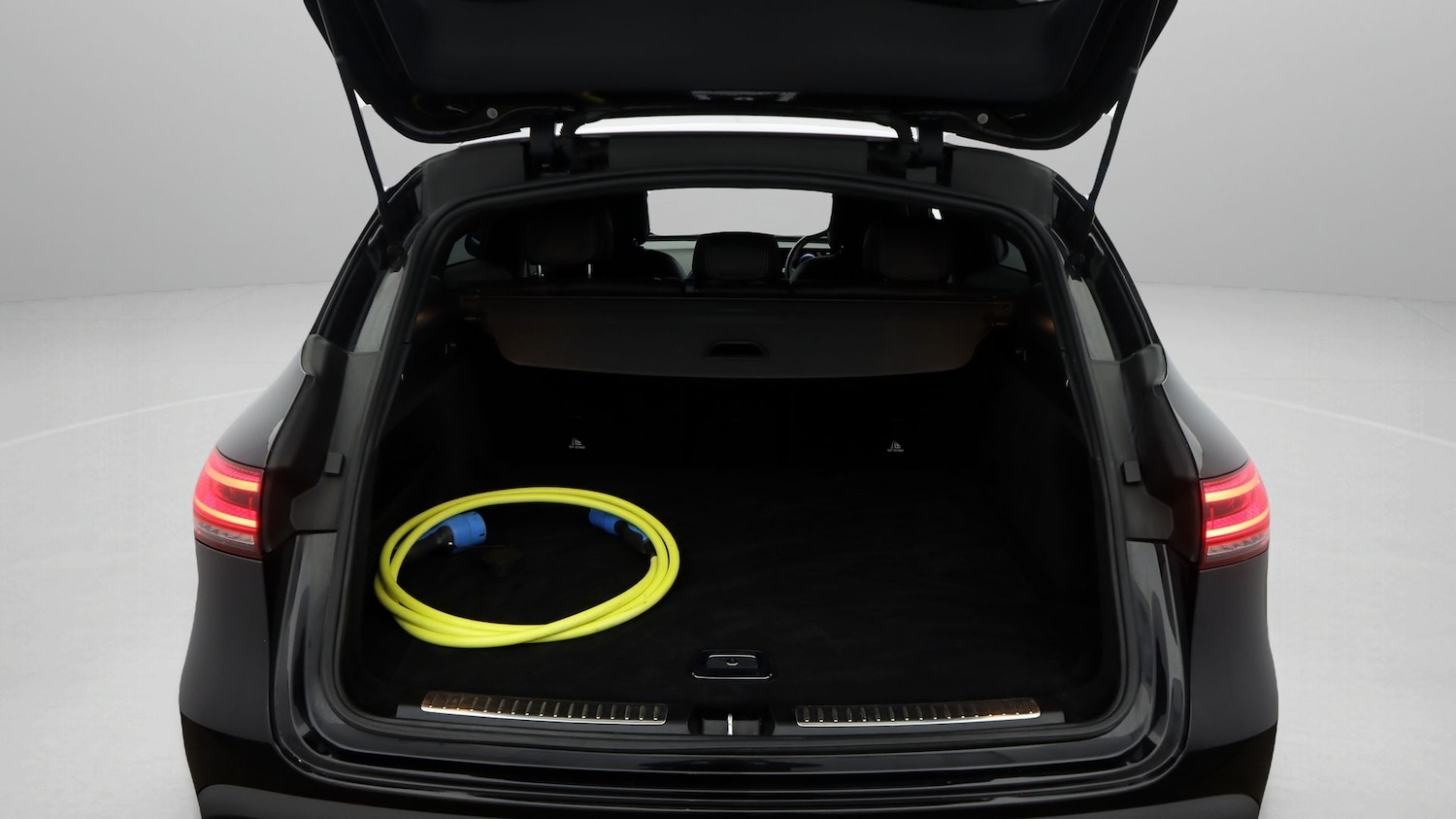 Used Mercedes-Benz EQC 2020 for sale - 77357526: Photo 17