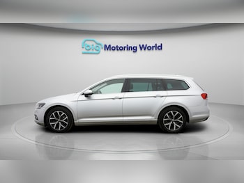 Used Volkswagen Passat 2021 for sale - 78422940: Photo