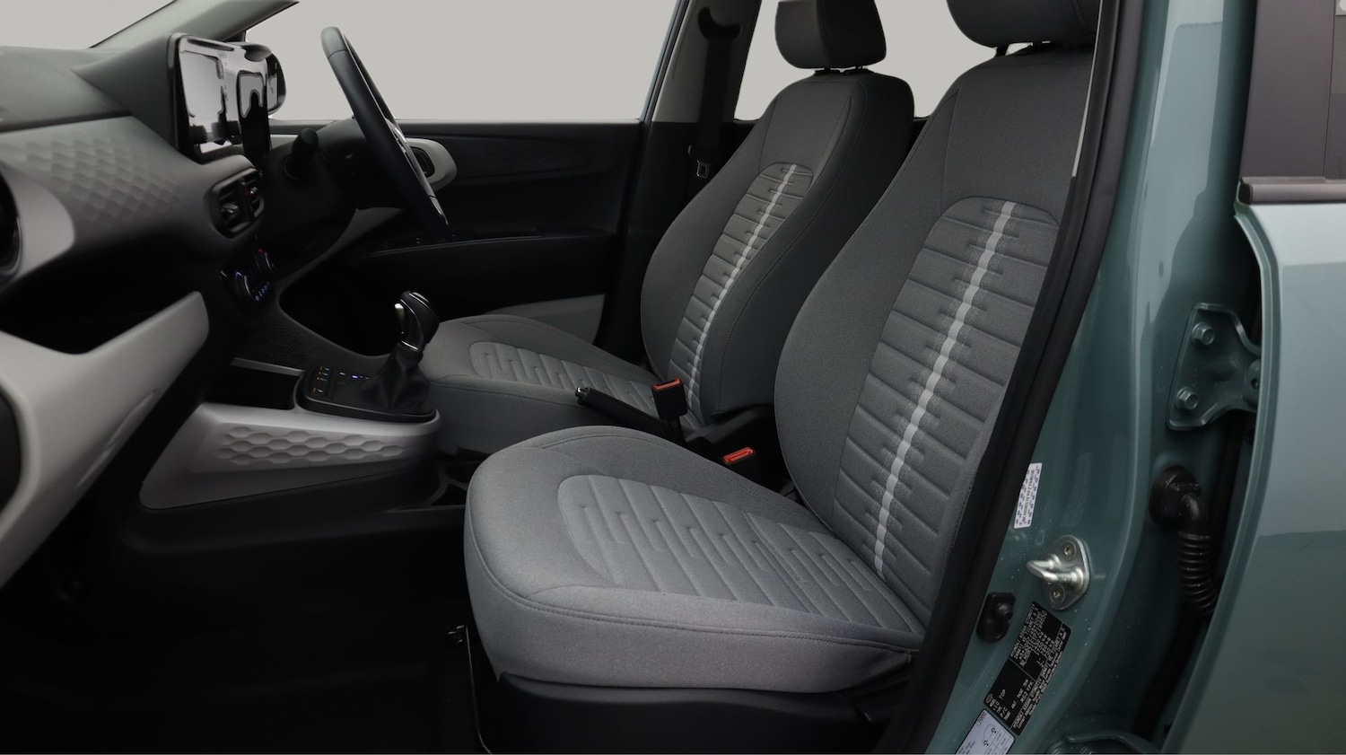 Used Hyundai i10 2023 for sale - 77733061: Photo 14