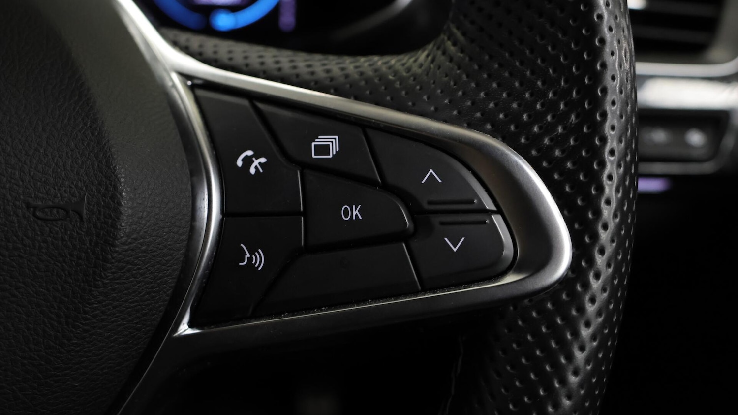 Used Renault Arkana 2023 for sale - 76389181: Photo 24