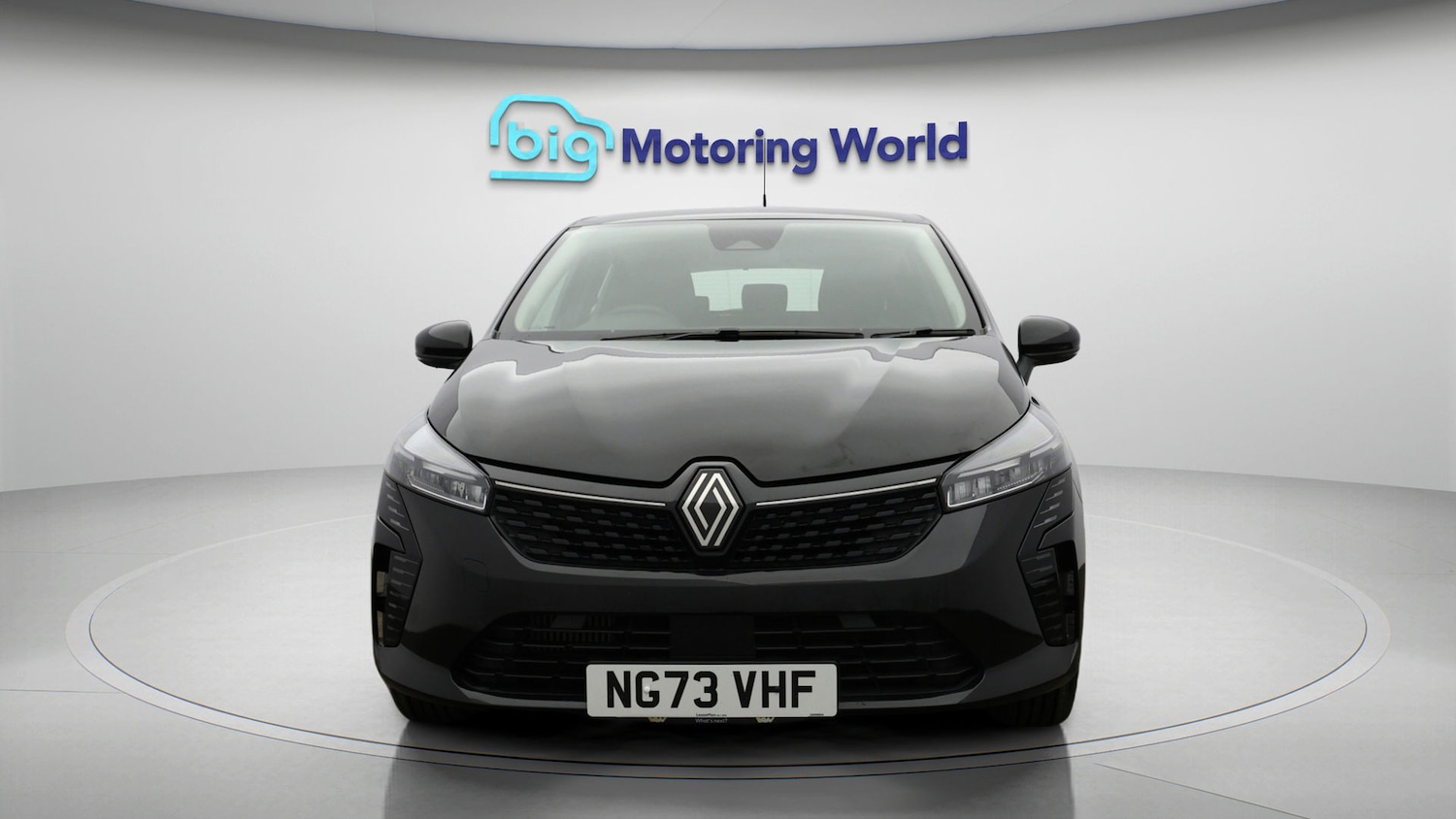 Used Renault Clio 2023 for sale - 77666191: Photo 2