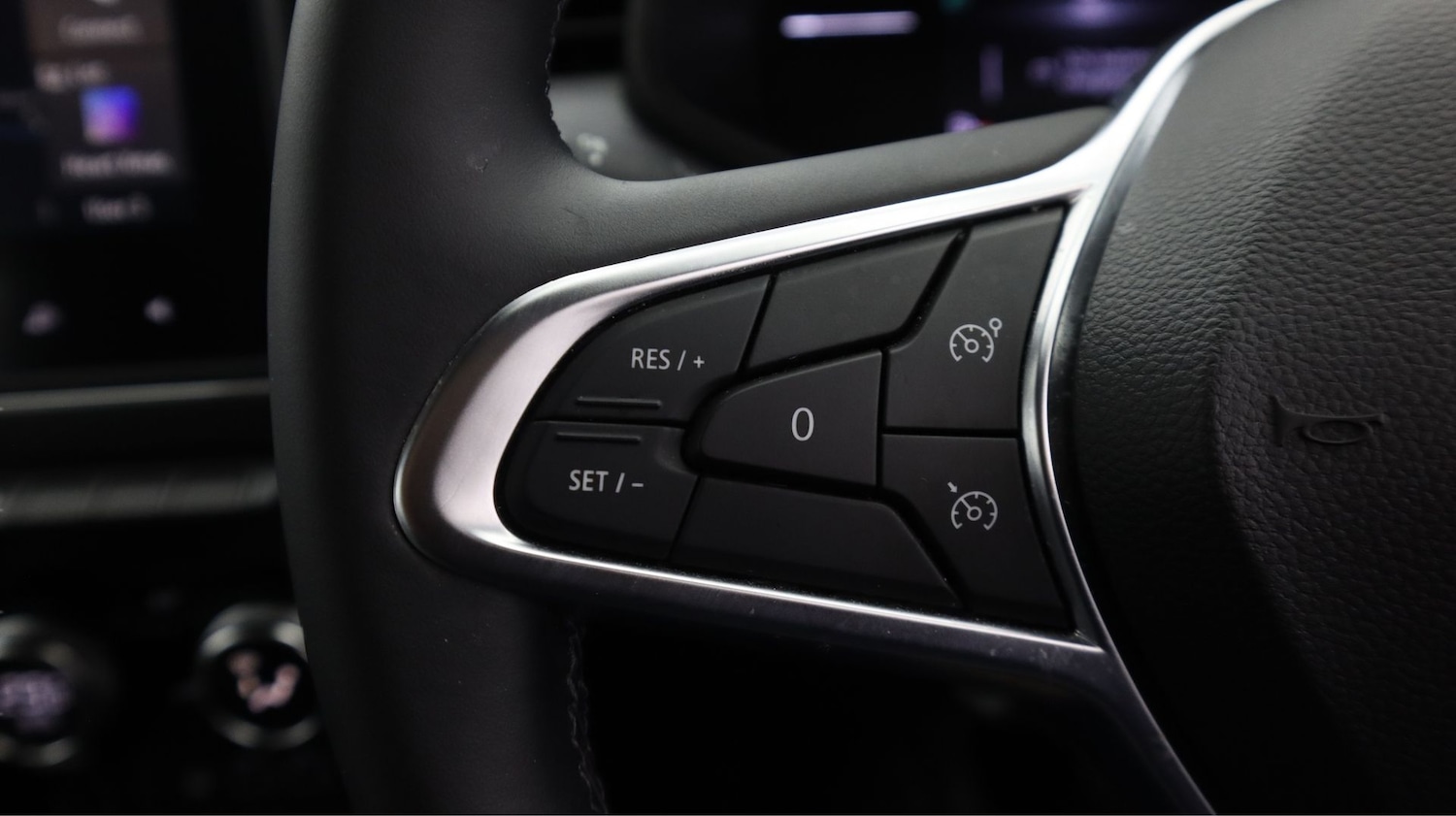 Used Renault Clio 2023 for sale - 77666191: Photo 21