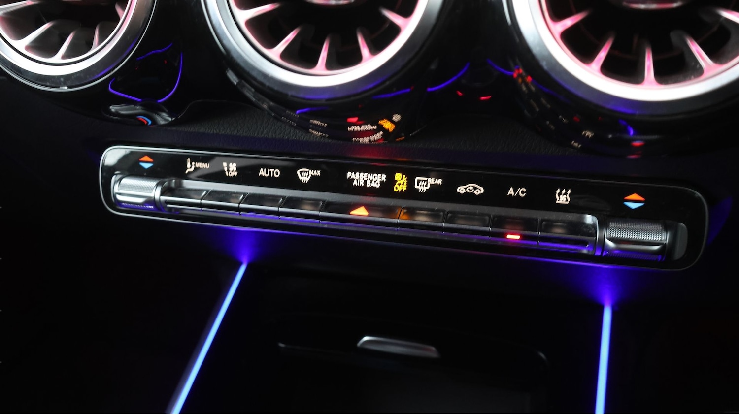 Used Mercedes-Benz EQB 2023 for sale - 78075176: Photo 12