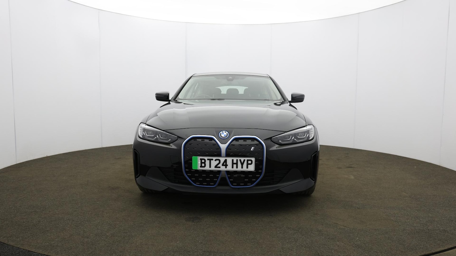 Vehicle 46