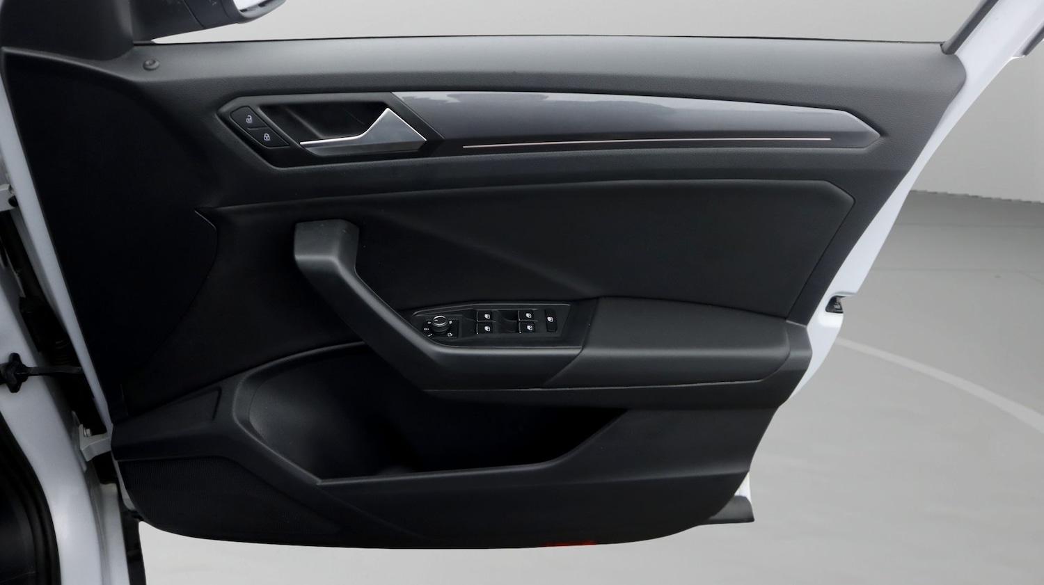 Used Volkswagen T-Roc 2020 for sale - 77181888: Photo 15