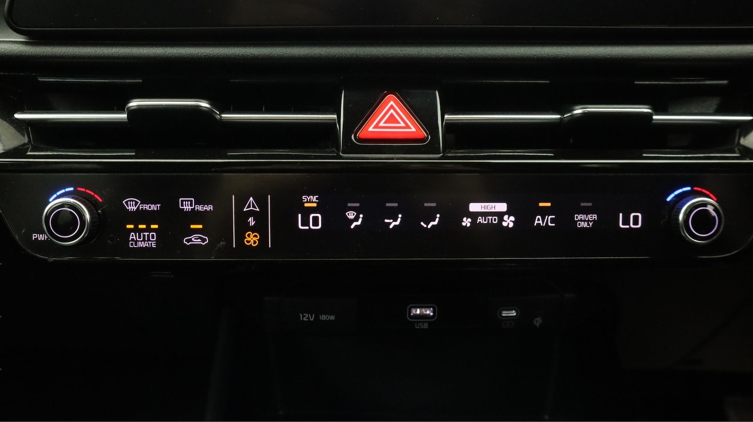 Used Kia Niro 2023 for sale - 78018512: Photo 12