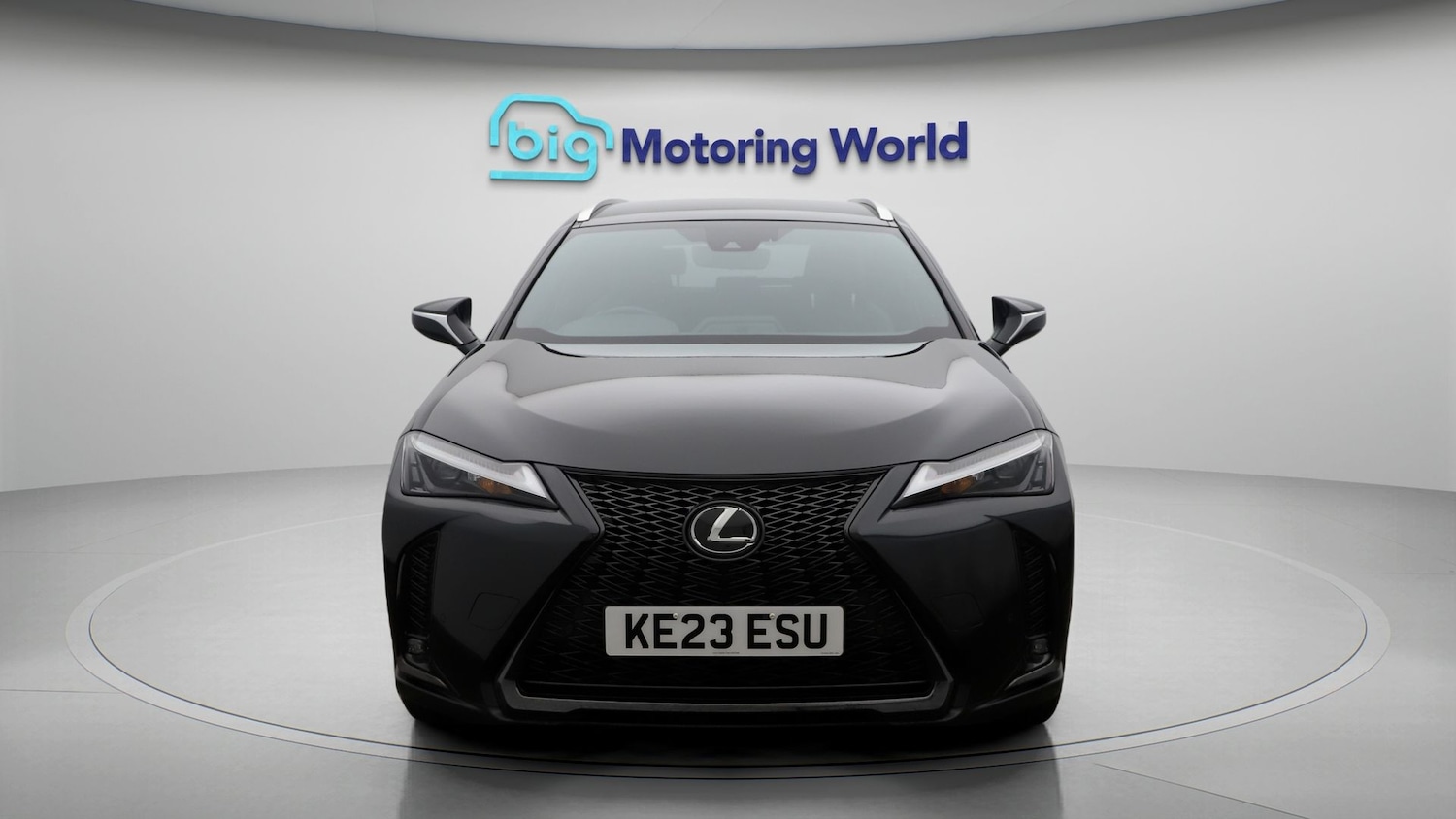 Used Lexus UX 2023 for sale - 77181700: Photo 2