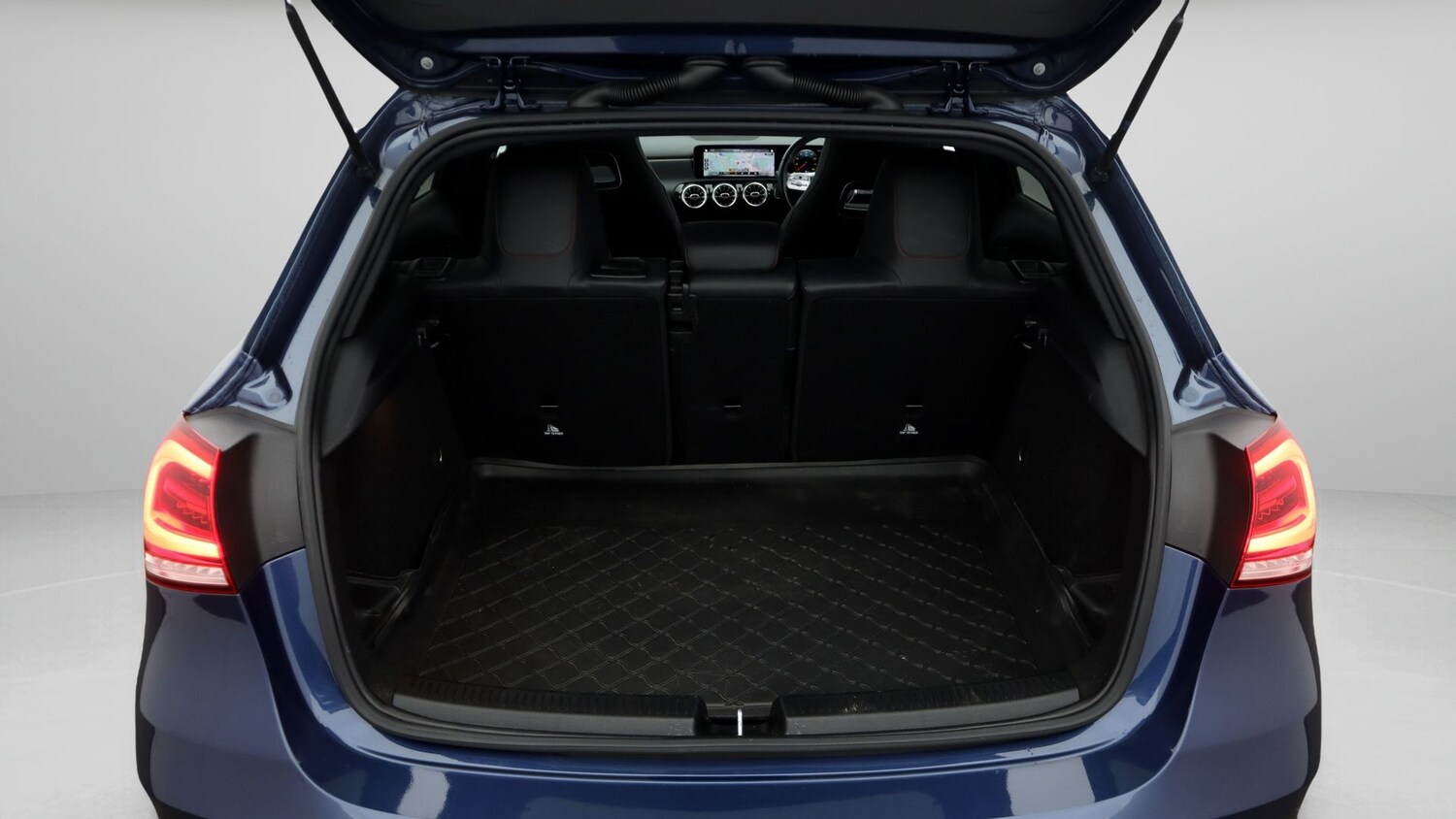 Used Mercedes-Benz A-Class 2020 for sale - 77584910: Photo 17