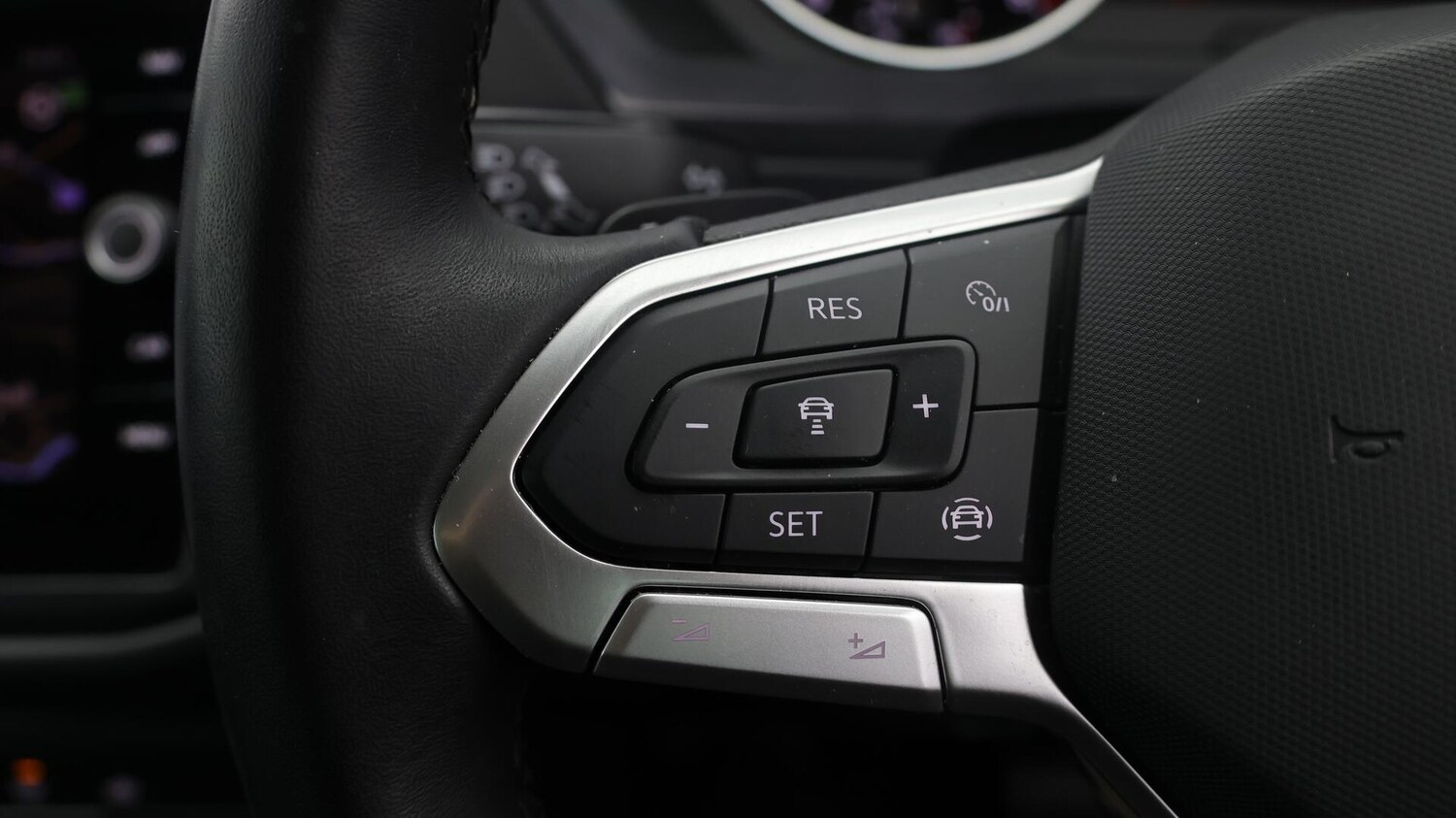 Used Volkswagen Tiguan 2021 for sale - 76424389: Photo 22