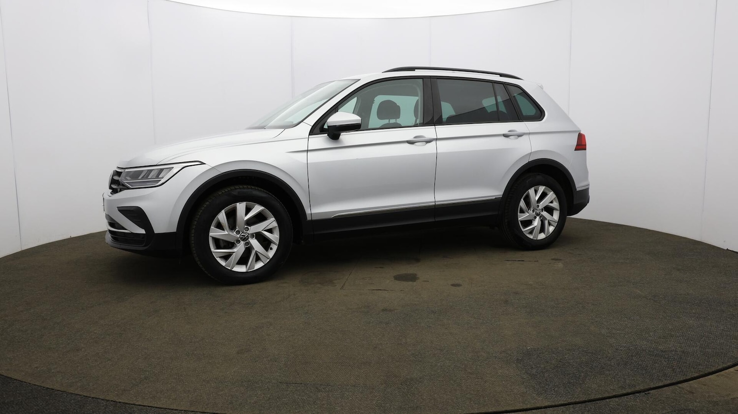 Used Volkswagen Tiguan 2021 for sale - 76424389: Photo 36