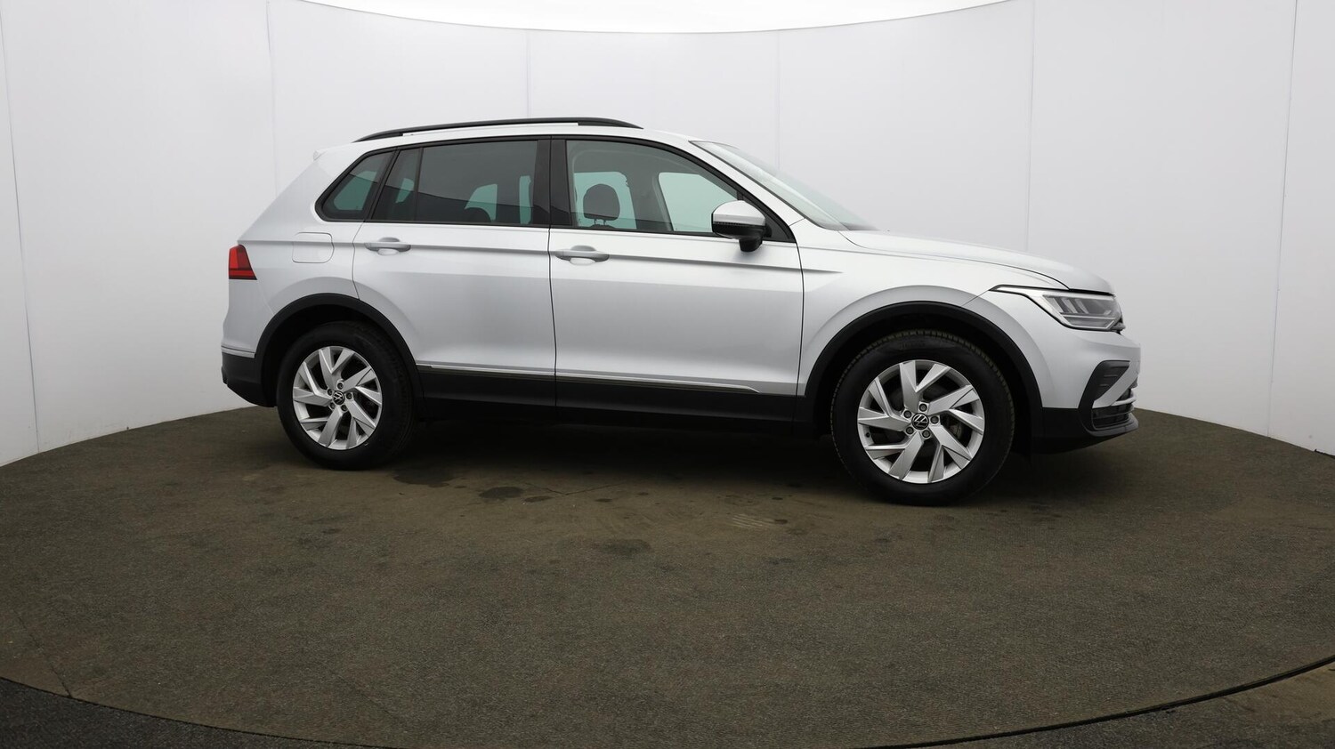 Used Volkswagen Tiguan 2021 for sale - 76424389: Photo 52