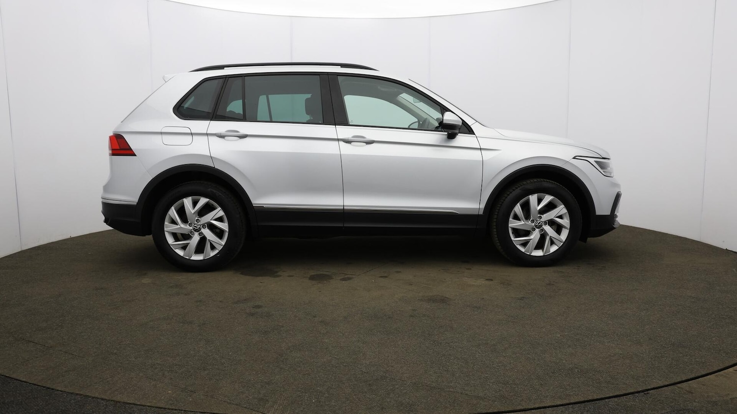 Used Volkswagen Tiguan 2021 for sale - 76424389: Photo 54