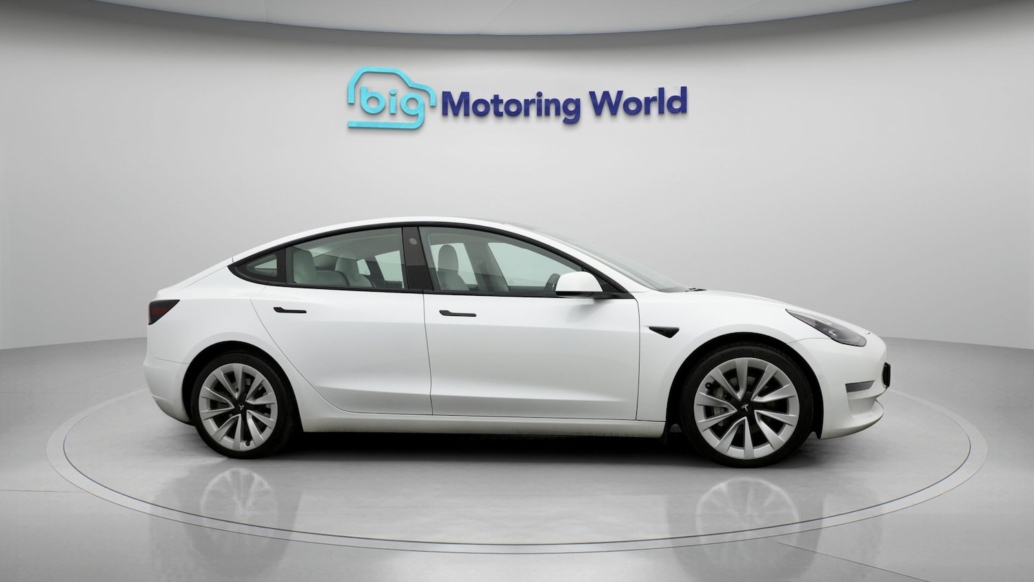 Used Tesla Model 3 2021 for sale - 77241470: Photo 8