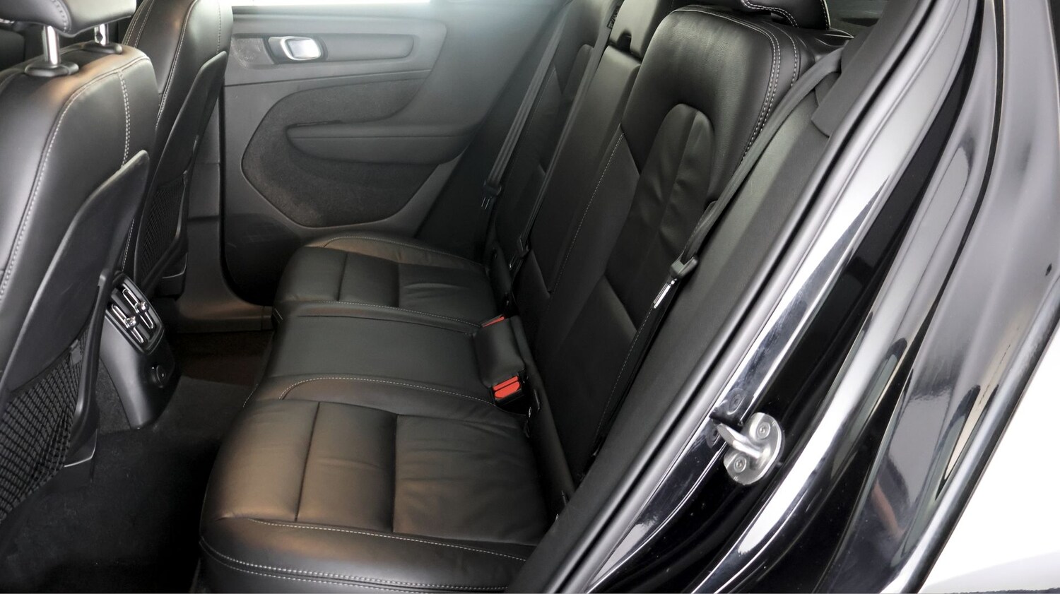 Used Volvo XC40 2022 for sale - 77935882: Photo 15