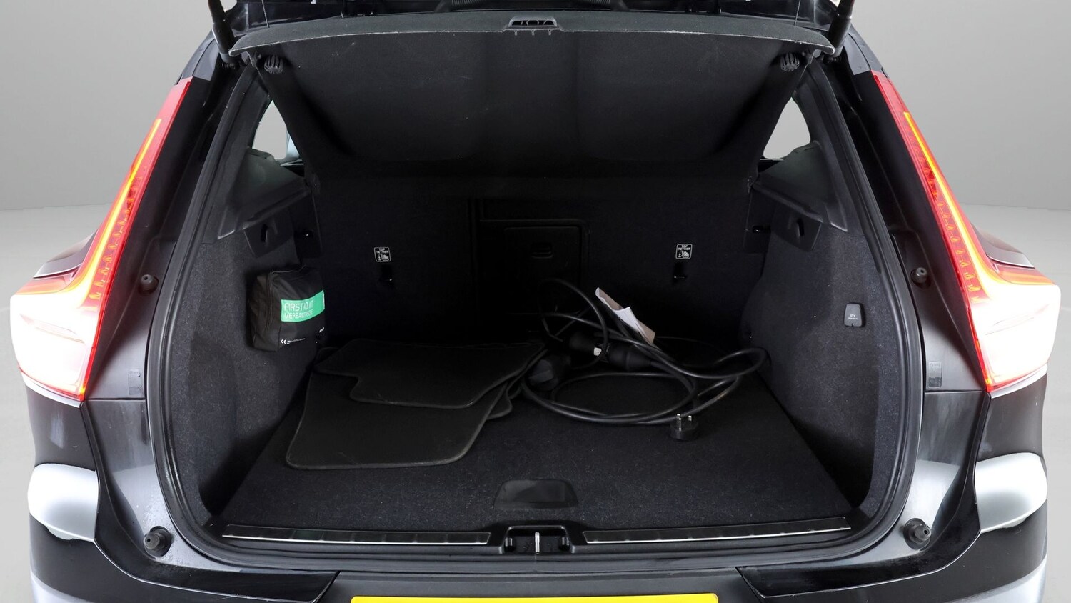 Used Volvo XC40 2022 for sale - 77935882: Photo 16