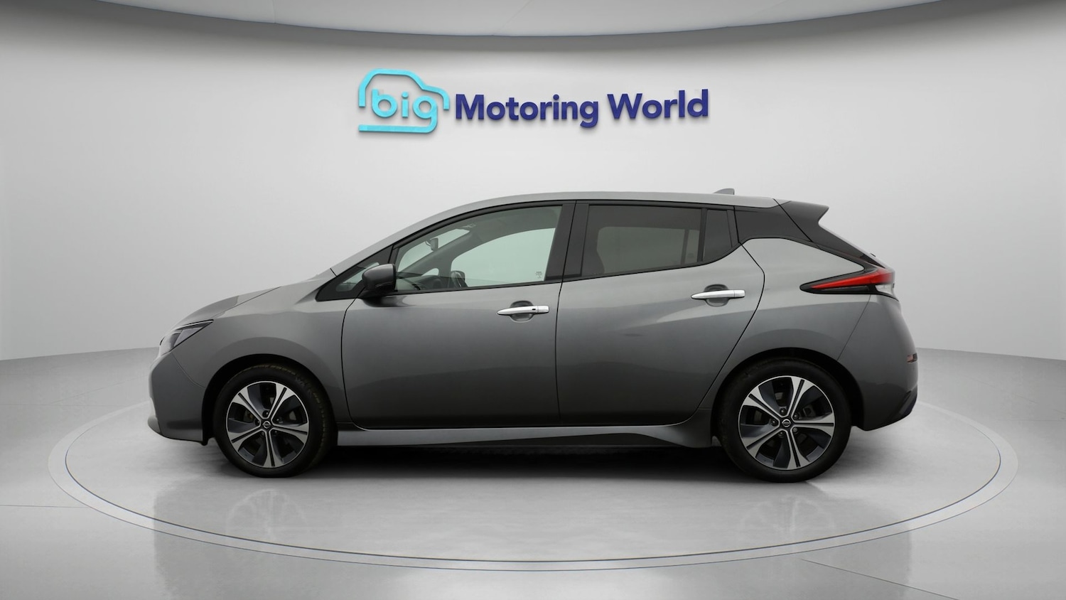 Used Nissan Leaf 2021 for sale - 77381424: Photo 4