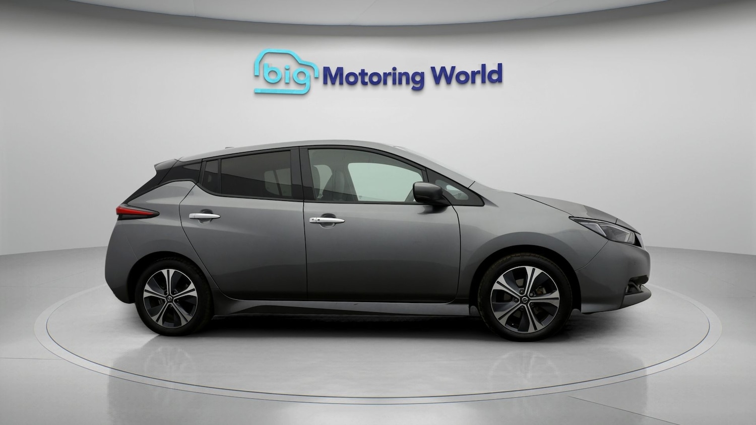 Used Nissan Leaf 2021 for sale - 77381424: Photo 8