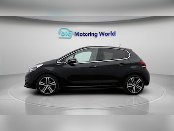 Used Peugeot 208 2019 for sale - 79246757: Photo