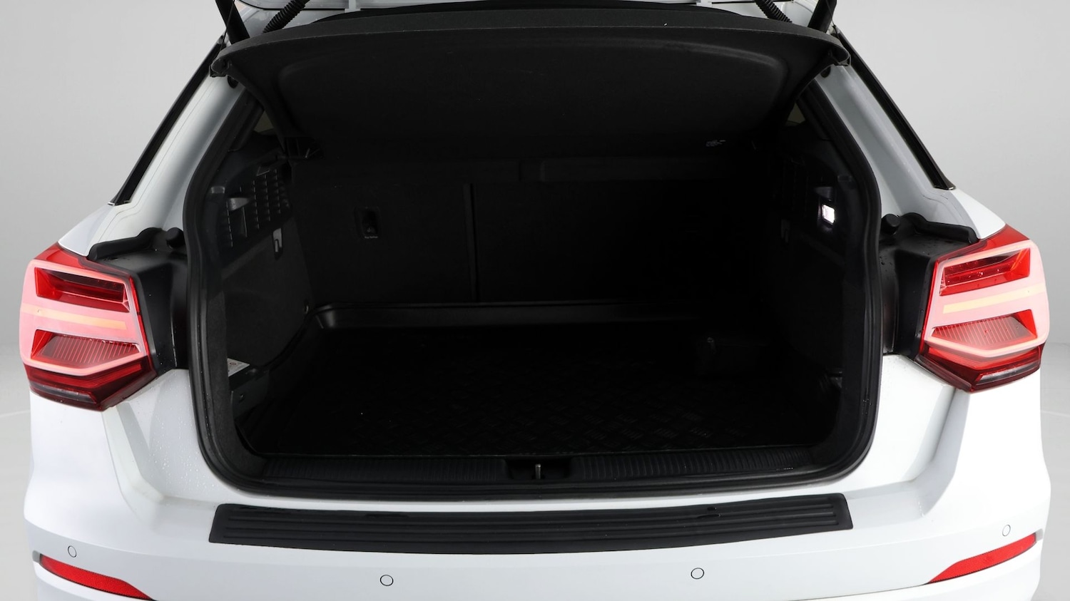 Used Audi Q2 2020 for sale - 77542581: Photo 17