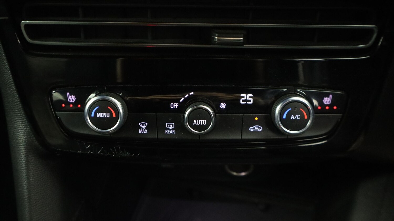 Used Vauxhall Mokka 2023 for sale - 78026312: Photo 12