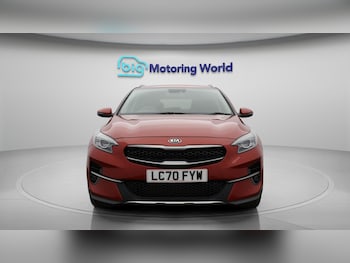 Used Kia XCeed 2020 for sale - 76059548: Photo 3