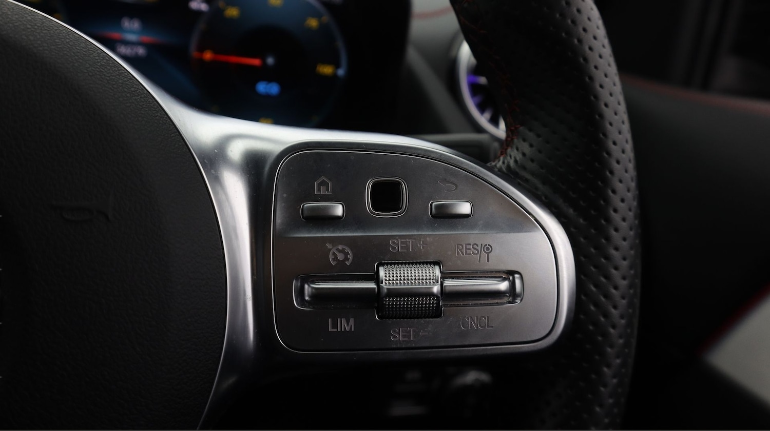 Used Mercedes-Benz EQA 2022 for sale - 77776477: Photo 24