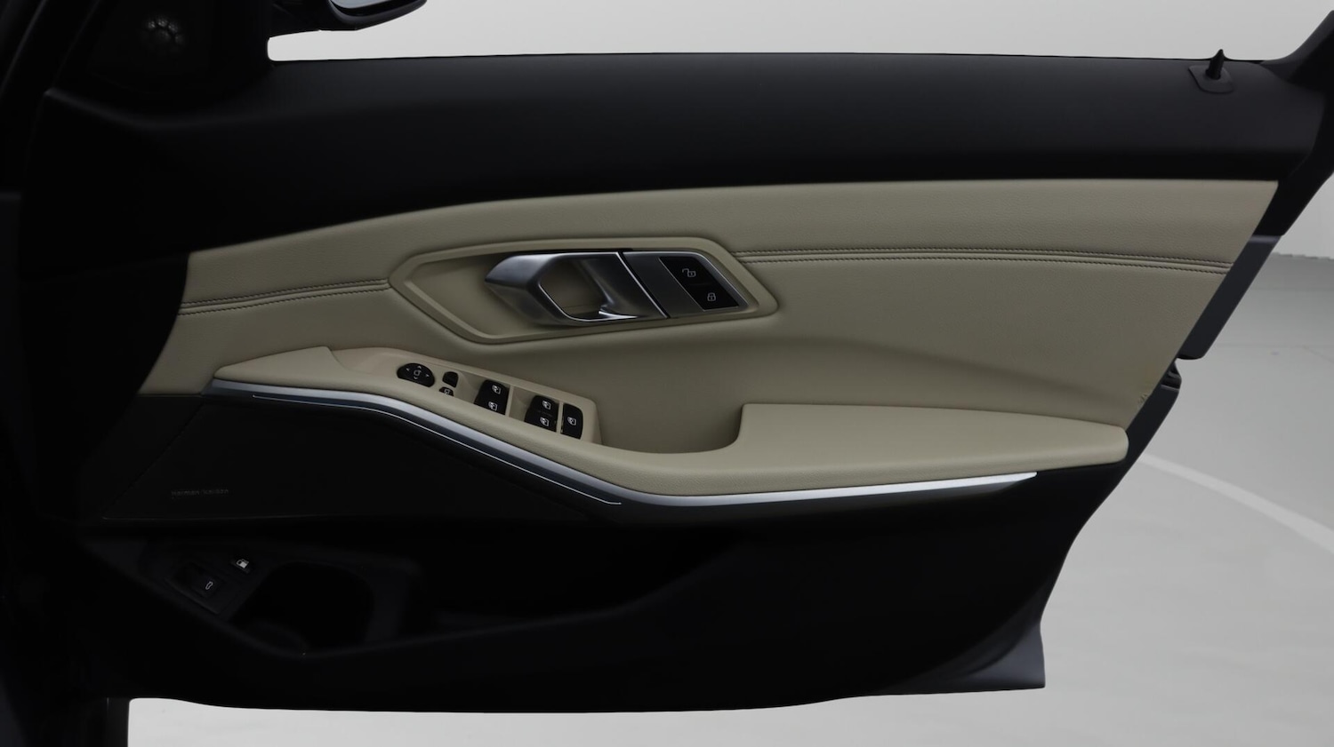 Used BMW 3 Series 2023 for sale - 76644867: Photo 16