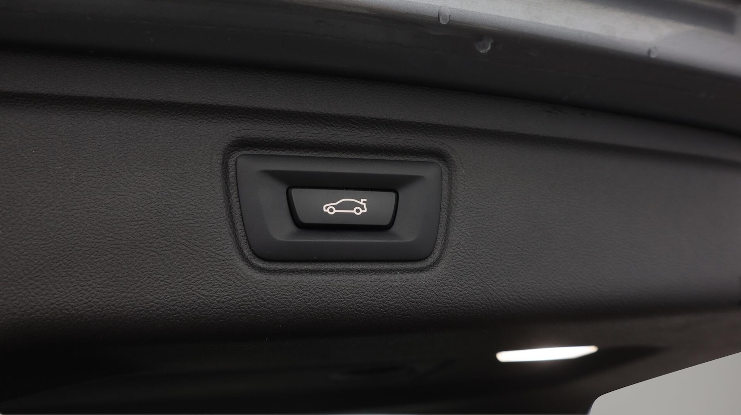 Used BMW 3 Series 2023 for sale - 76644867: Photo 24