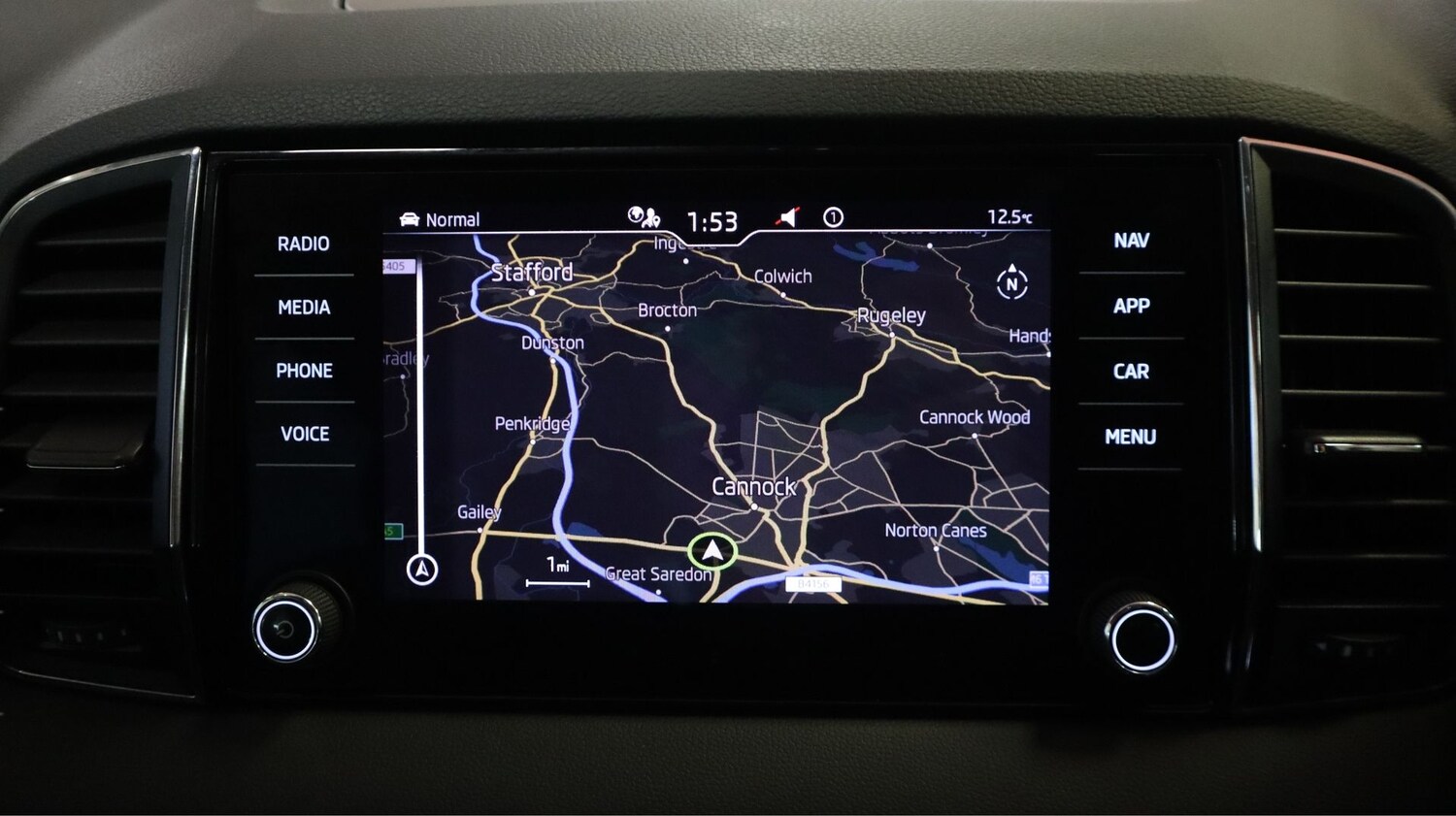 Used Skoda Karoq 2022 for sale - 77293925: Photo 11