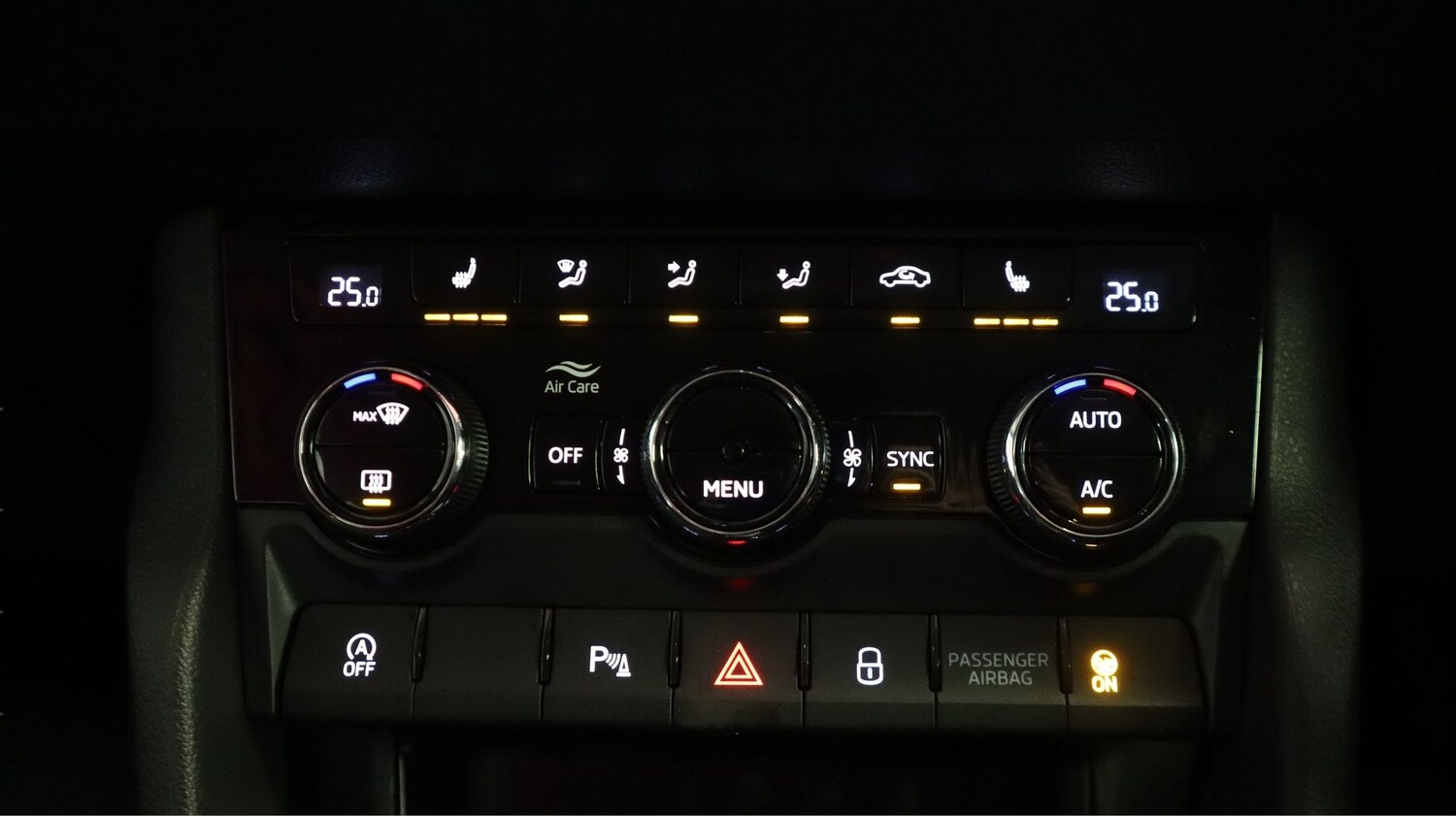 Used Skoda Karoq 2022 for sale - 77293925: Photo 12