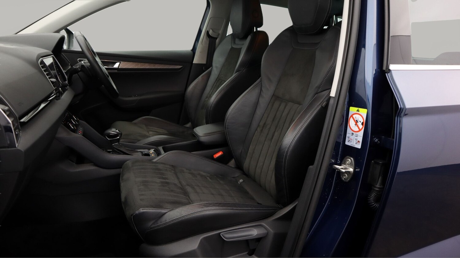 Used Skoda Karoq 2022 for sale - 77293925: Photo 14