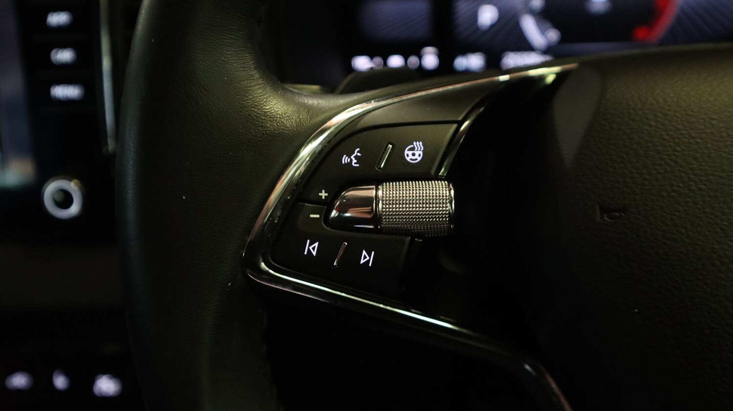 Used Skoda Karoq 2022 for sale - 77293925: Photo 21