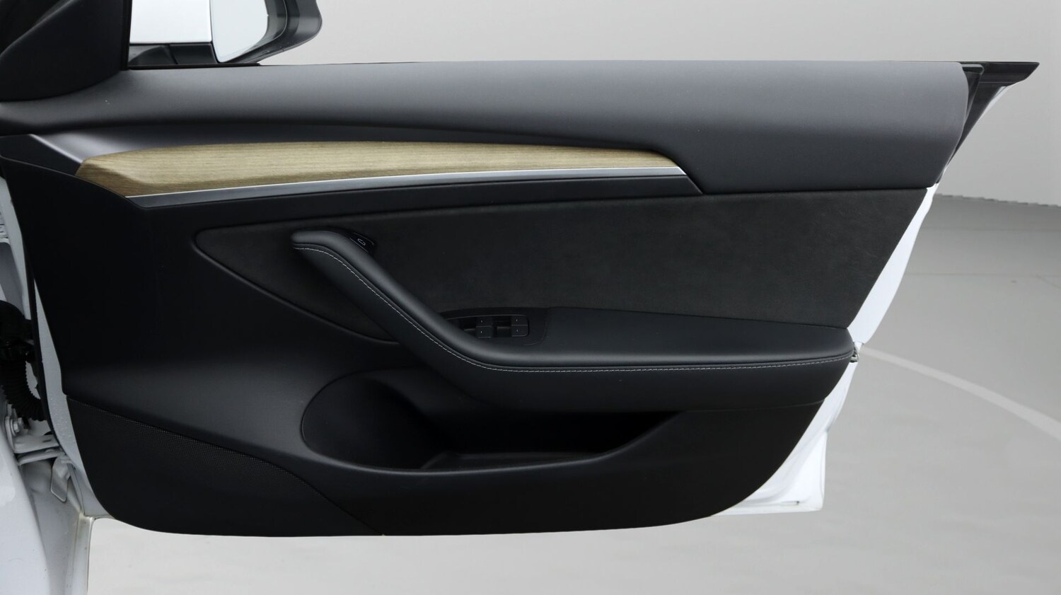 Used Tesla Model 3 2021 for sale - 77460112: Photo 15