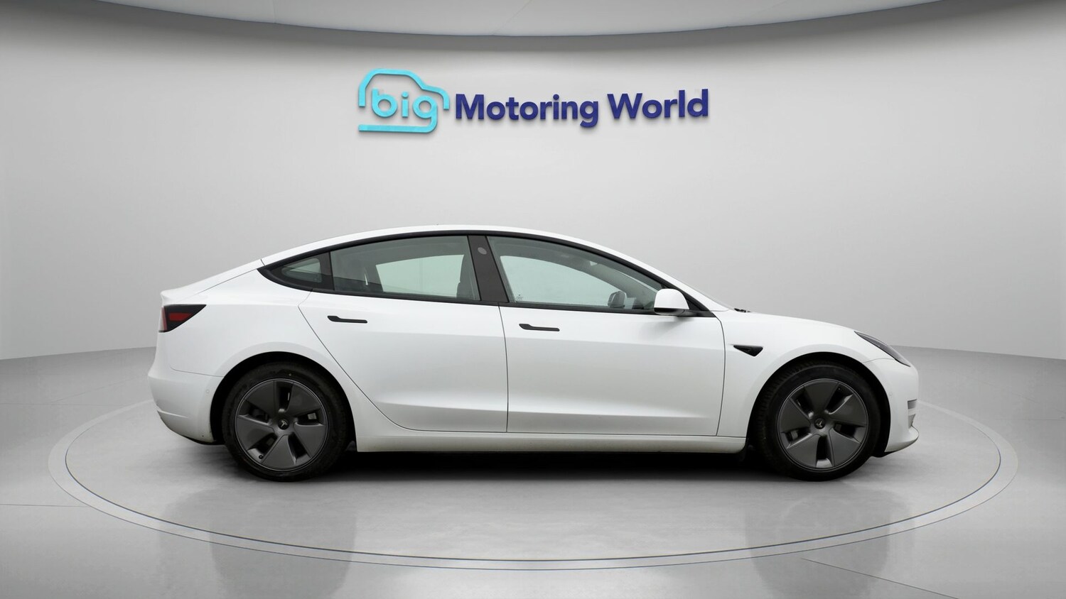 Used Tesla Model 3 2021 for sale - 77460112: Photo 8