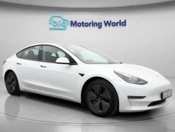 (21) - (Dual Motor) Long Range Saloon 4dr Electric Auto 4WDE (346 ps)