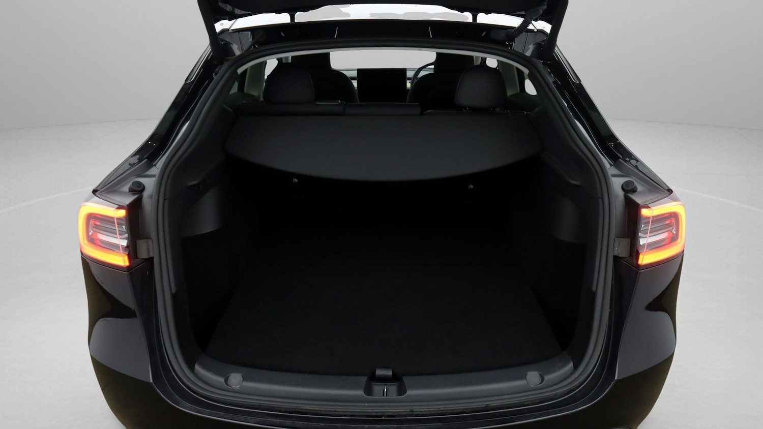 Used Tesla Model Y 2023 for sale - 78197388: Photo 17