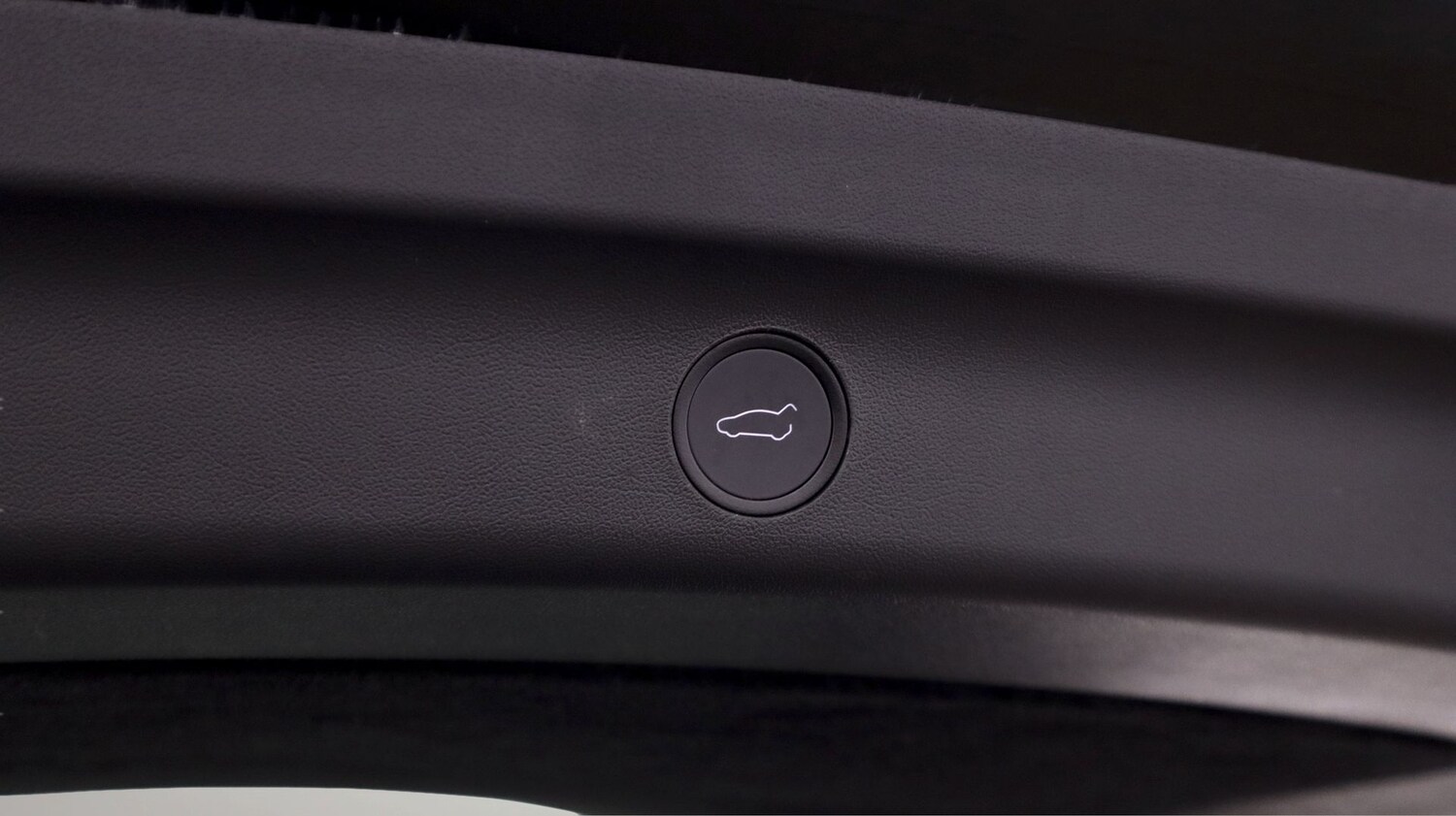 Used Tesla Model Y 2023 for sale - 78197388: Photo 21