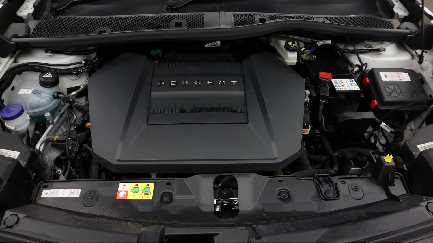 Used Peugeot 2008 2021 for sale - 77764307: Photo 19