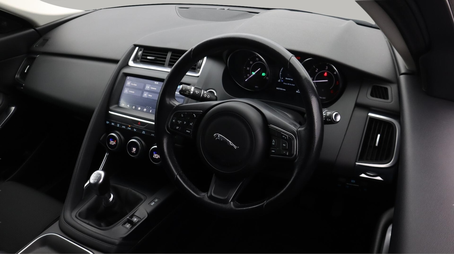 Used Jaguar E-Pace 2019 for sale - 76620470: Photo 10