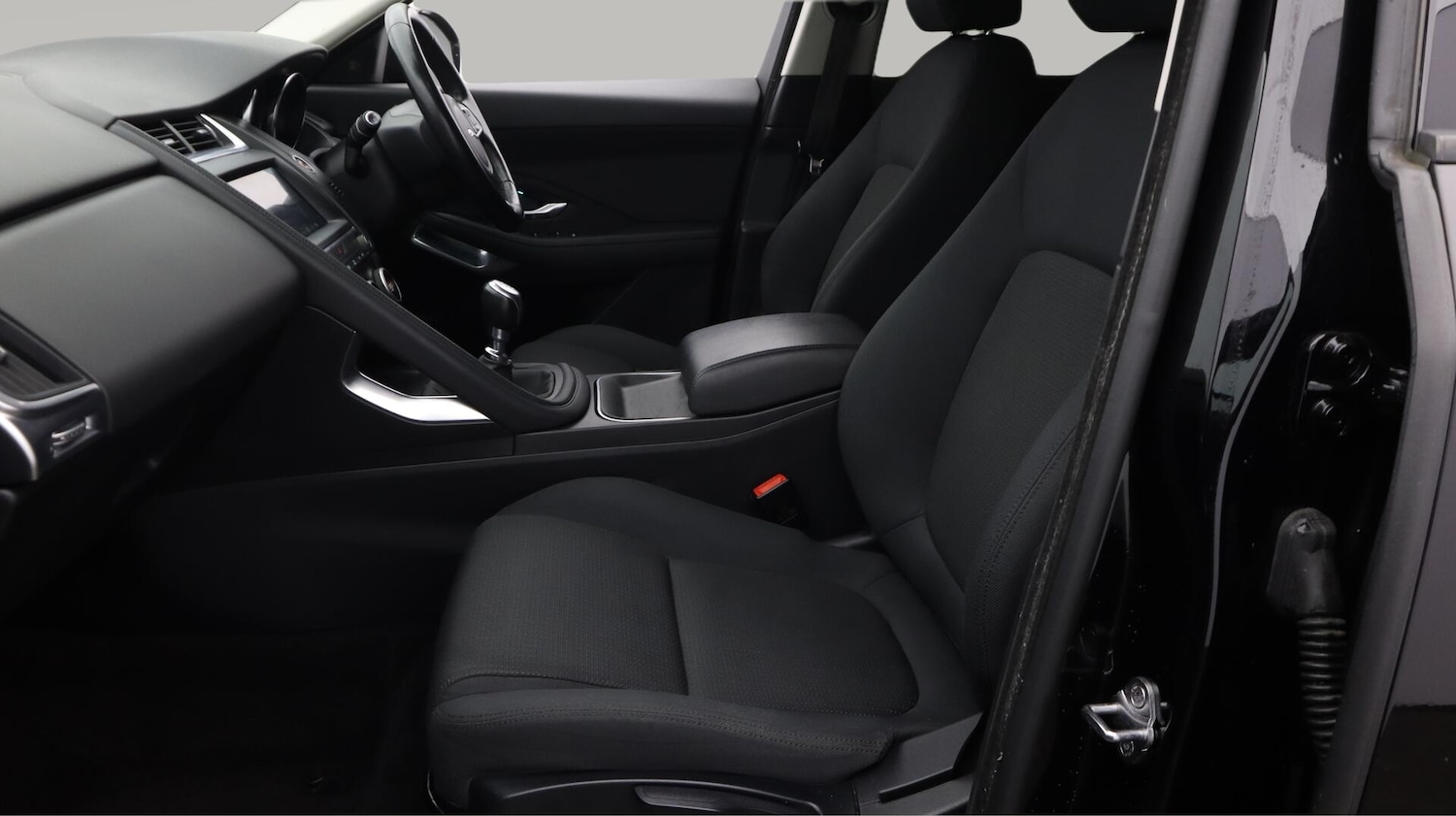 Used Jaguar E-Pace 2019 for sale - 76620470: Photo 15