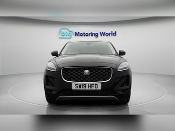 Used Jaguar E-Pace 2019 for sale - 76620470: Photo