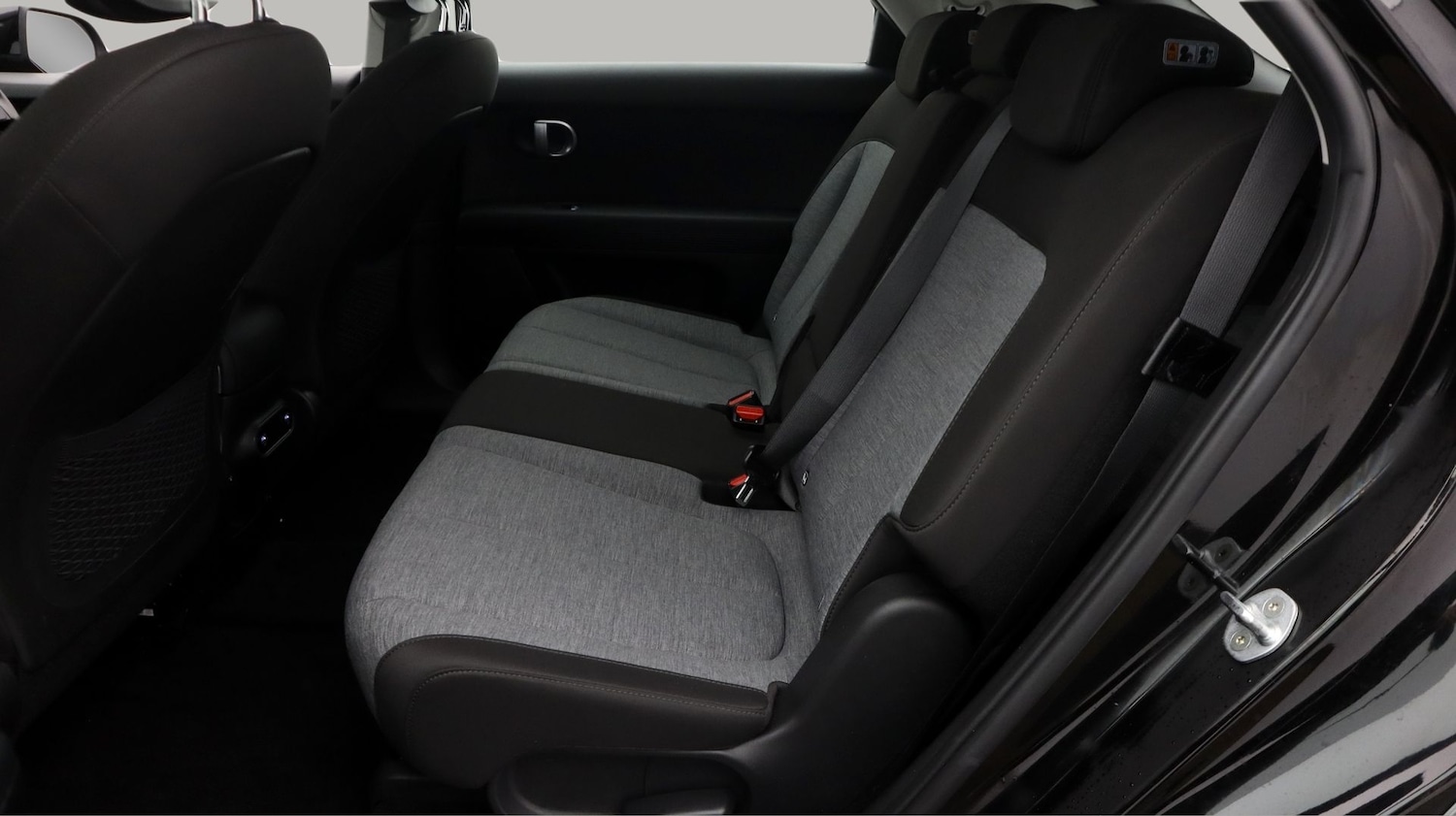 Used Hyundai IONIQ 5 2023 for sale - 77763298: Photo 16