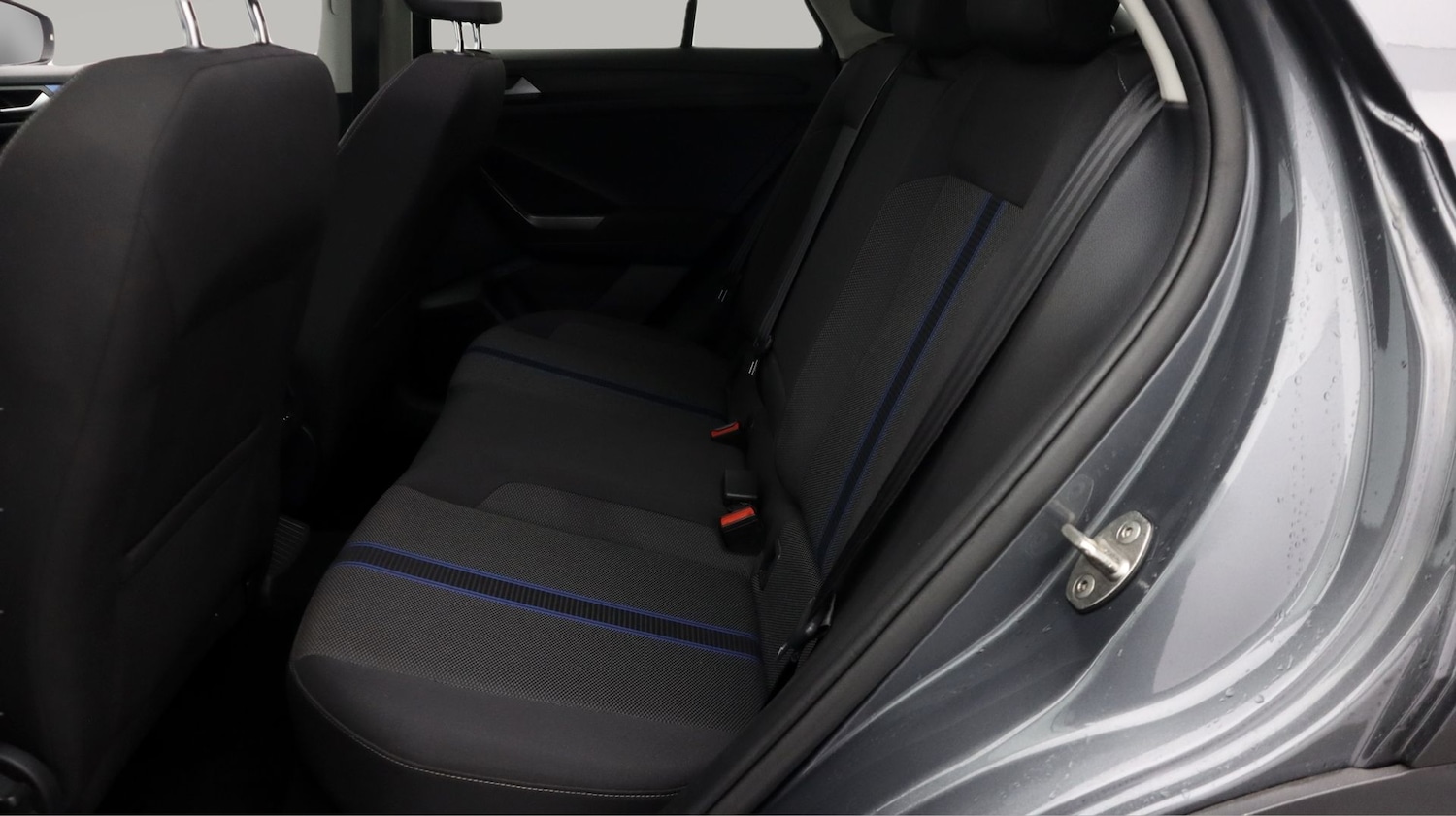 Used Volkswagen T-Roc for sale - 77412561: Photo 16